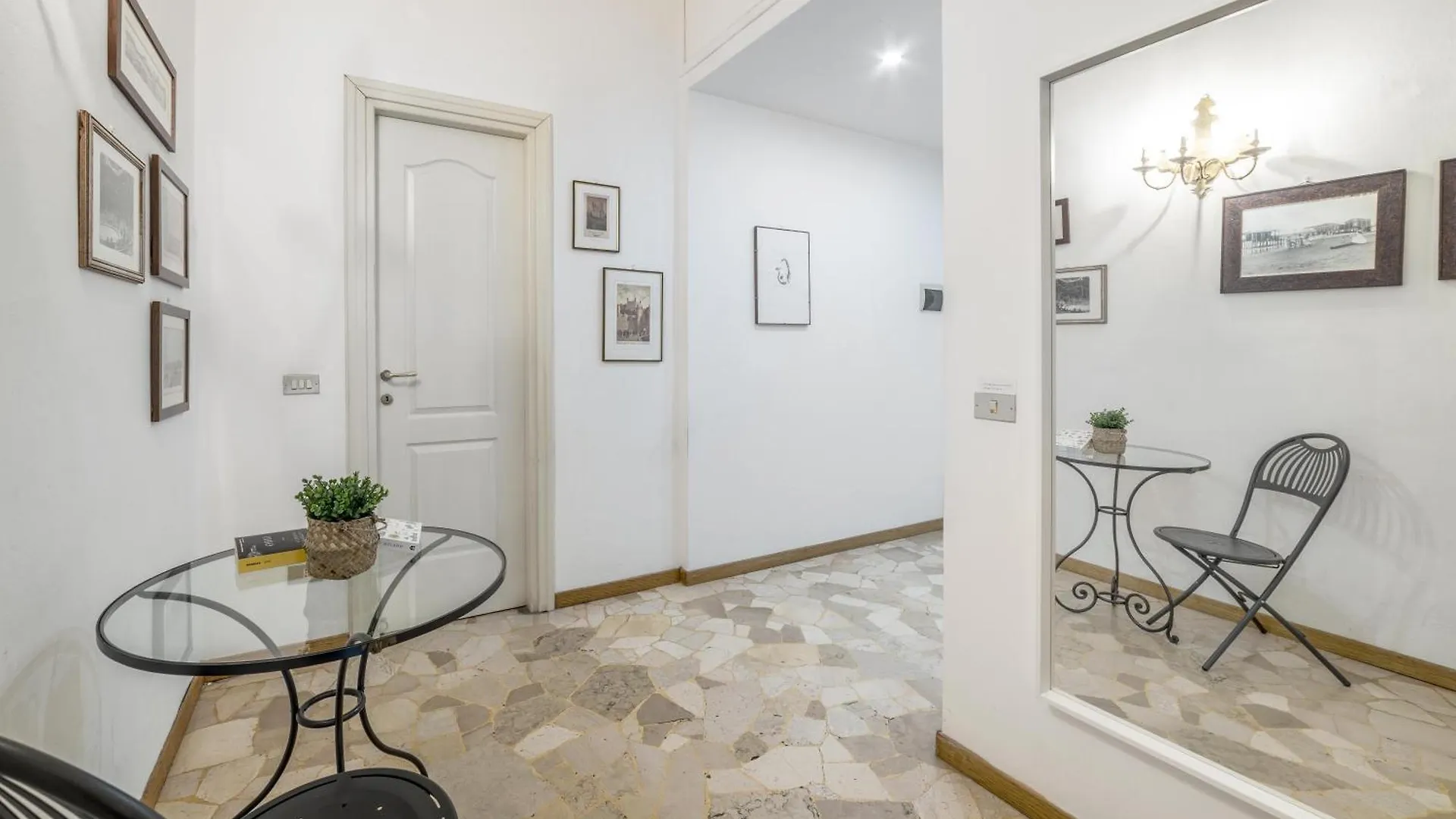 Ferienwohnung Ausonio 14 Mailand Apartment